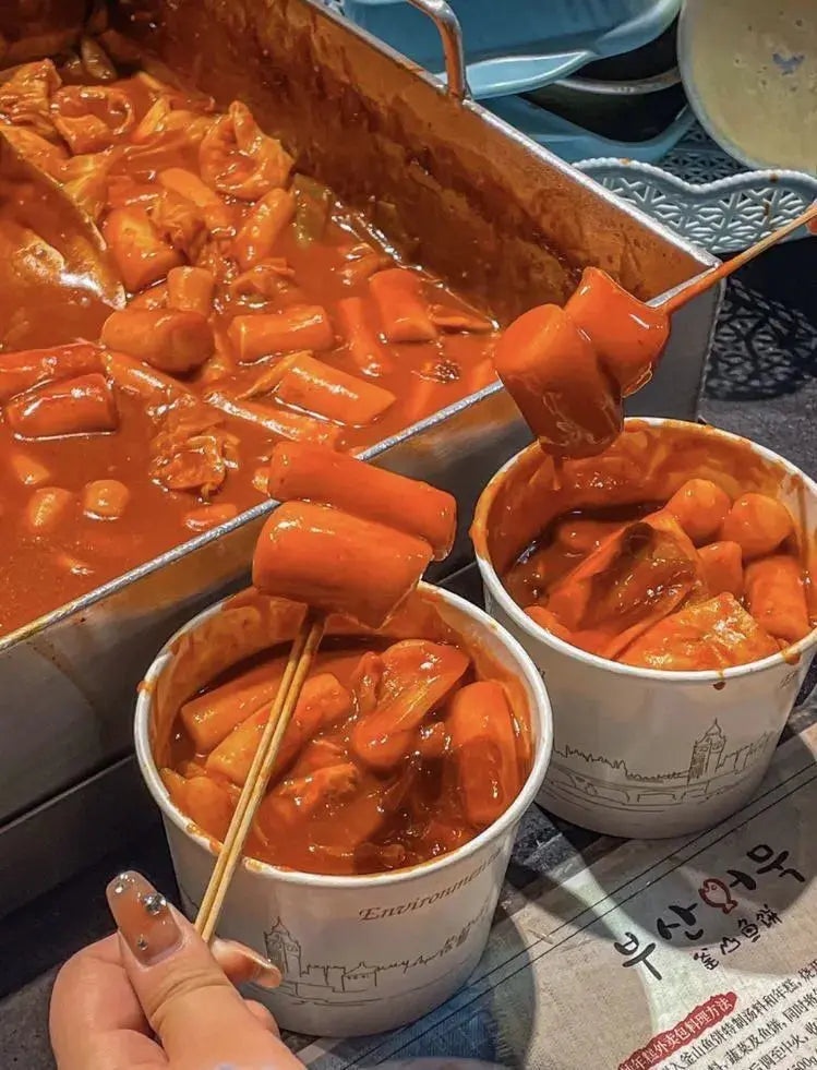 Difference Between Yopokki and Tteokbokki: Which Korean Rice Cake Dish Is Better? Slurp First Crunch Later