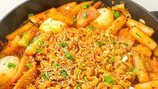 Rabokki Recipe You Must Try at Least Once in Your Lifetime! Slurp First Crunch Later