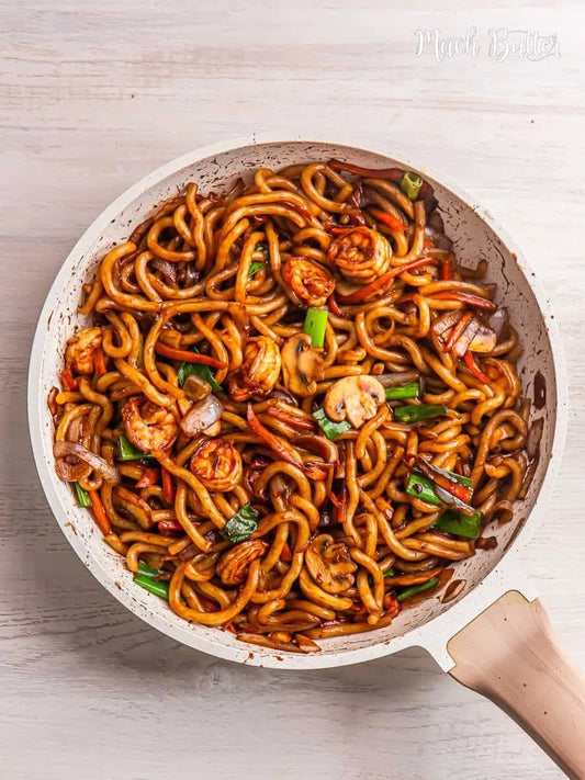Honest Nongshim Yaki Udon Noodles Review: Teriyaki vs Hot and Spicy Comparison Slurp First Crunch Later
